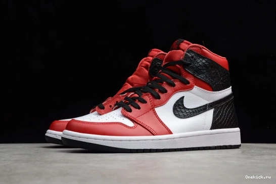 Satin Chicago CD0461-601 ModernLook Air 1 Snake CD0461-601 Retro Jordan 206 High 0526